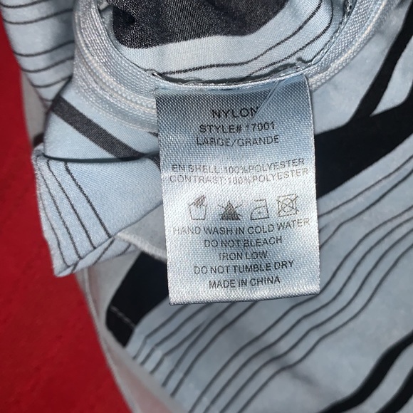 Striped Off Shoulder Blouse - Picture 6 of 7